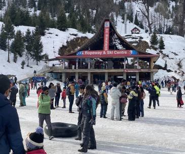 Sweet Manali Tour From Delhi